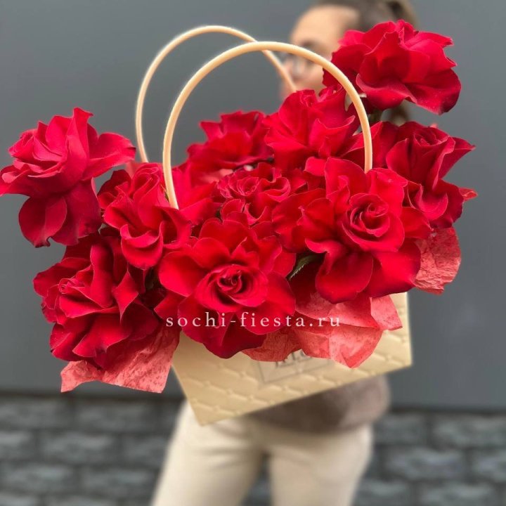 Французские розы в сумочке в Кирове