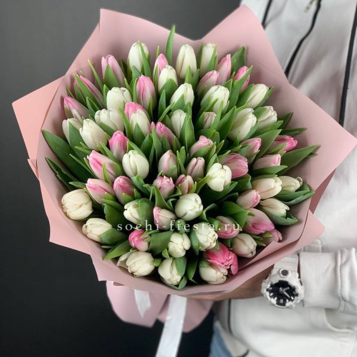 61 тюльпан микс в Кирове