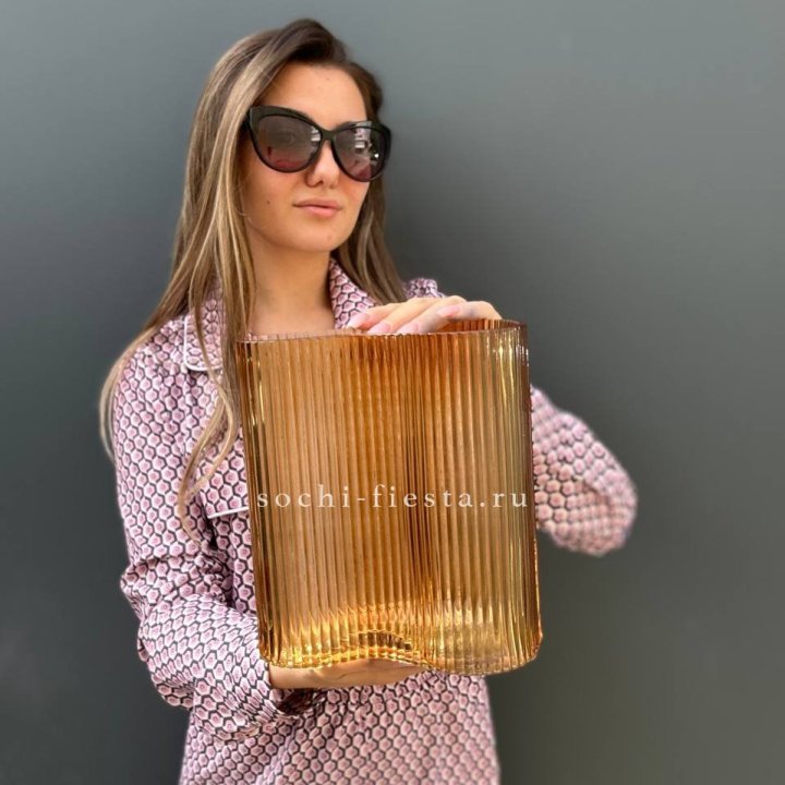 Стеклянная ваза №7 в Кирове