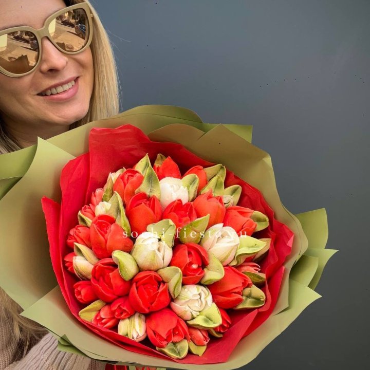 Зефирный букет из тюльпанов в Кирове